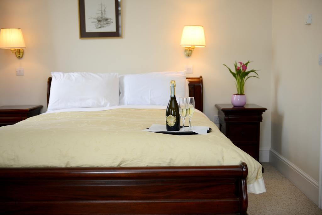 Ashbrook Arms Townhouse And Restaurant Hotel Durrow Ngoại thất bức ảnh
